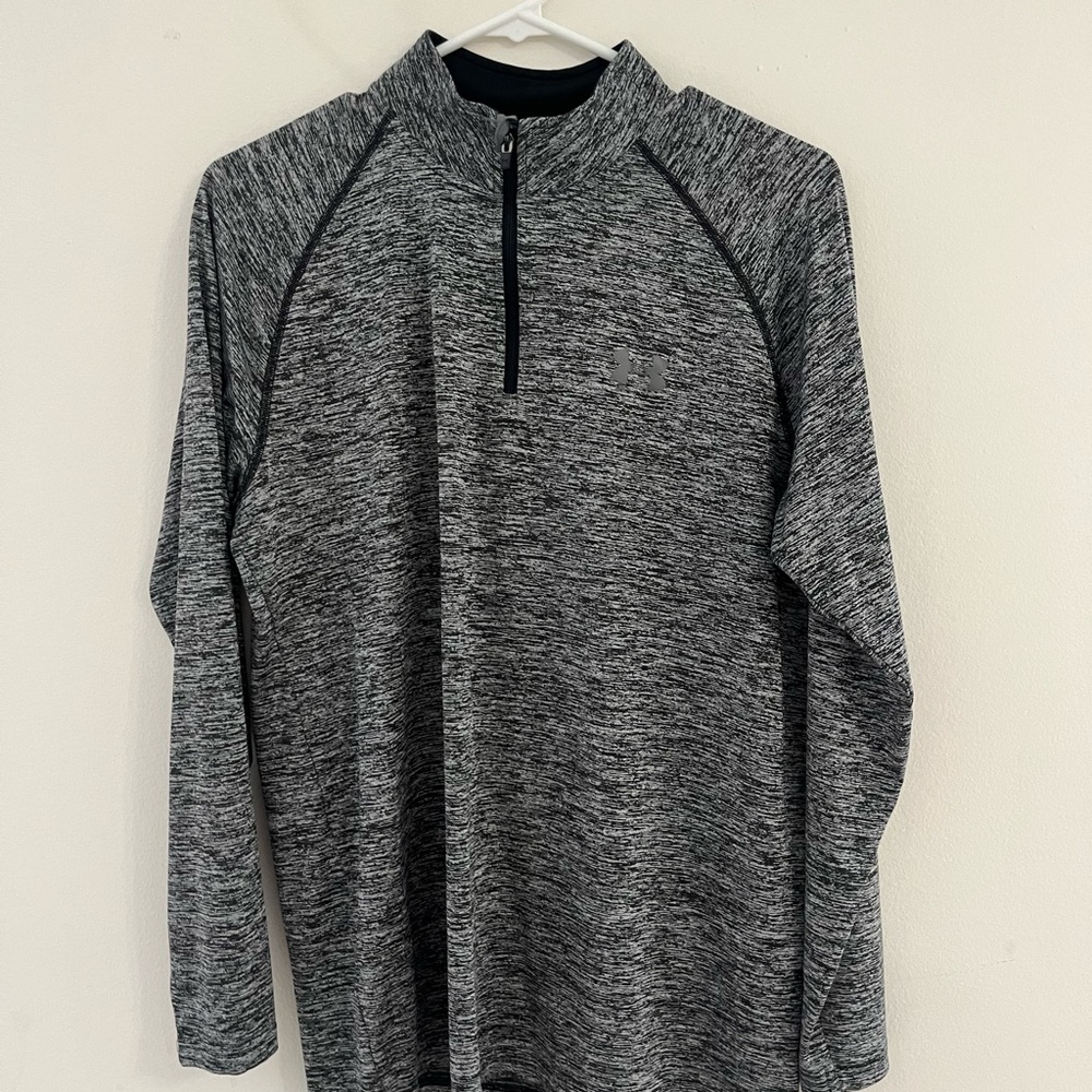 Under Armour Gray Men’s Quarter Zip Pullover